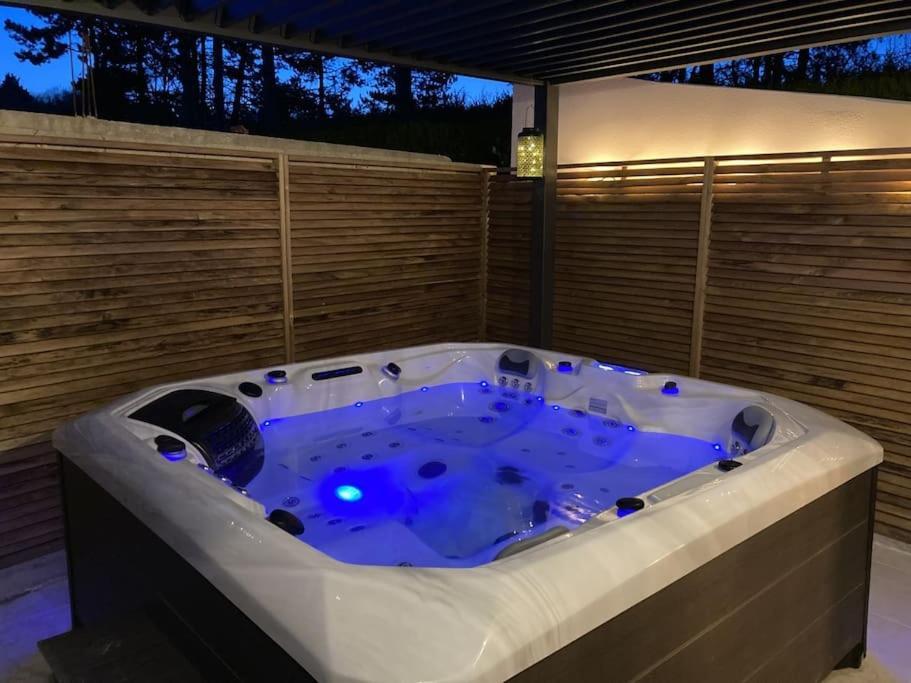 Spa & Serenite, Aux Portes De Disney Et De Paris Villiers-sur-Morin Kültér fotó